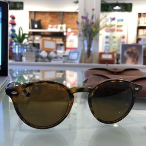 Polarized Raybans RB2180 with case!